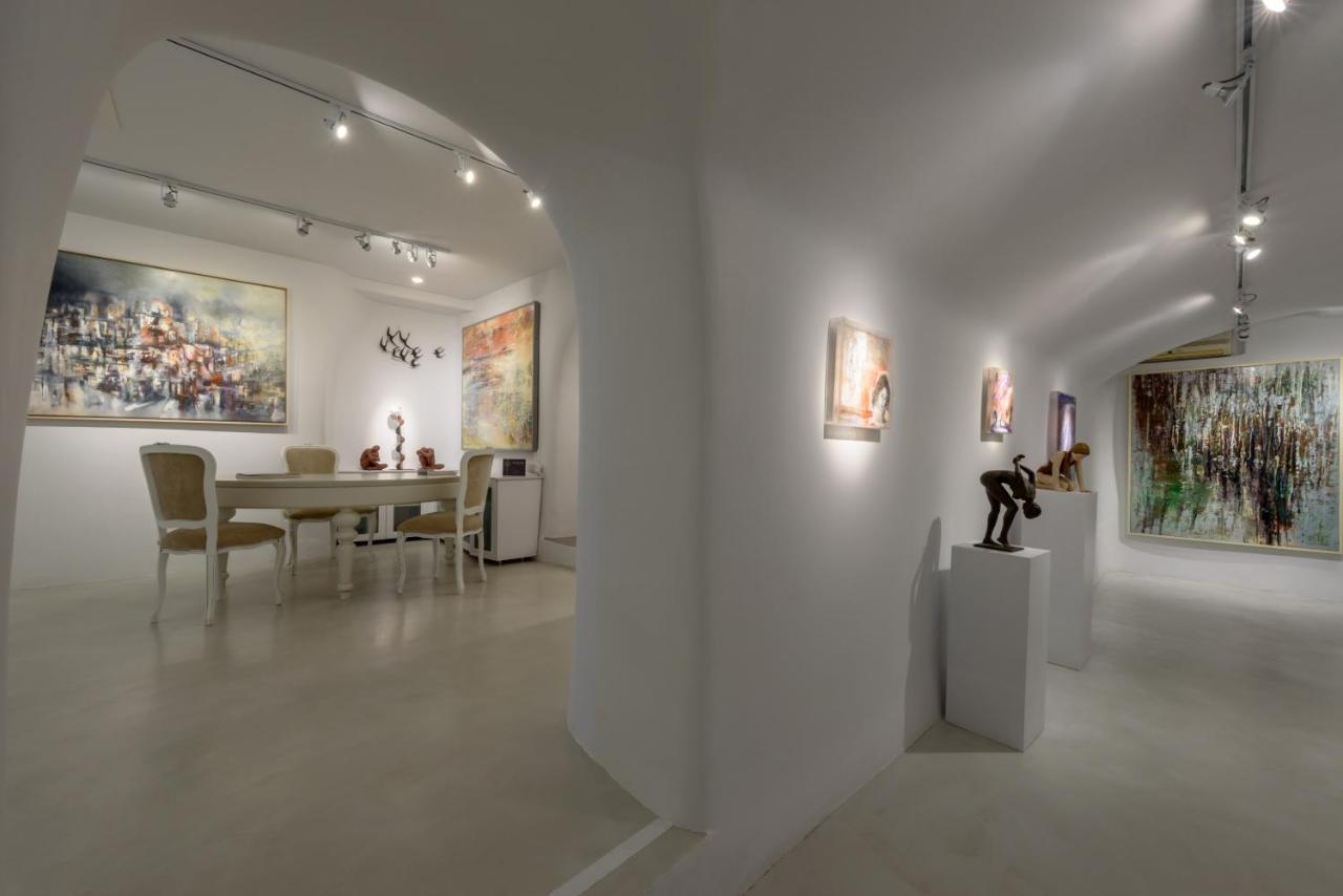 Oia Treasures Art Suites Exterior photo