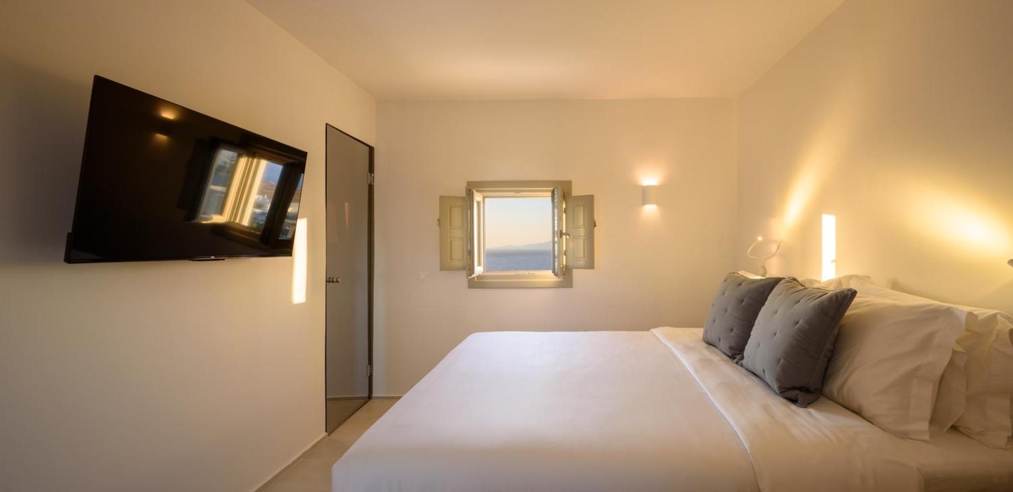 Oia Treasures Art Suites Exterior photo